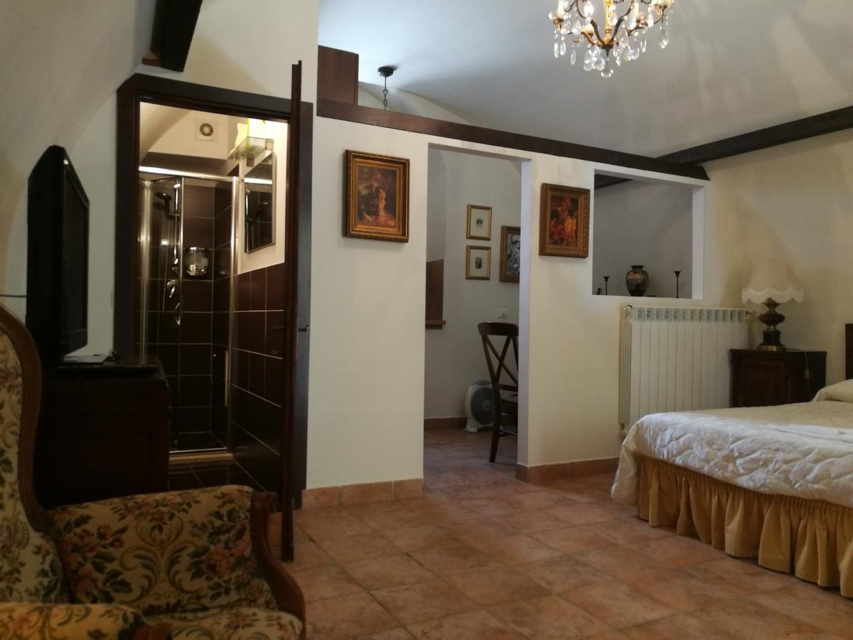 Bed and Breakfast Legacy à Sulmona Extérieur photo