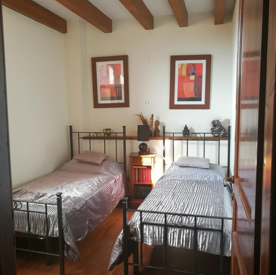 Bed and Breakfast Legacy à Sulmona Extérieur photo